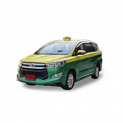 toyota innova taxi คันใหญ่ 4-6 ที่นั่ง